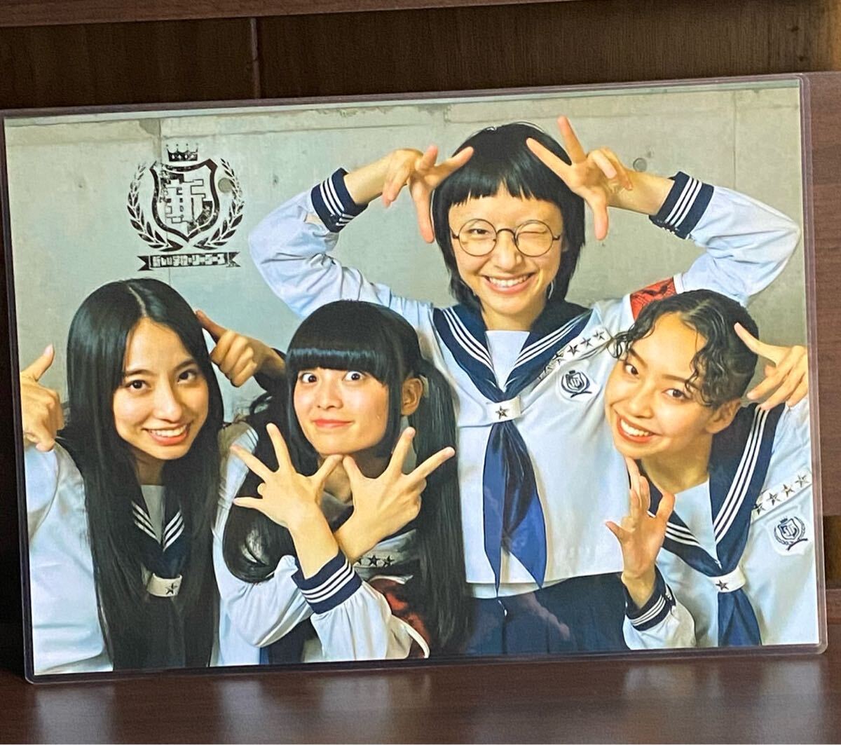 新しい学校のリーダーズ ラミネート ハンドメイド品 A4拍卖