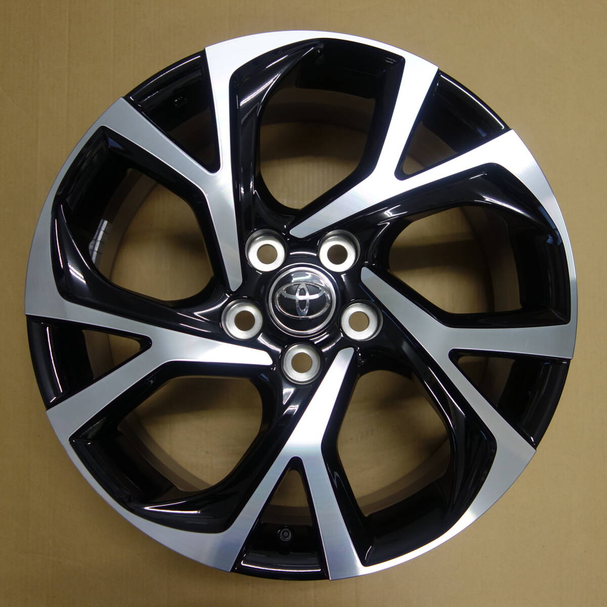 ★ 送料1300円~ 新車外し トヨタ C-HR 純正 18インチ アルミホイール 1本 ENKEI製 ① CH-R CHR拍卖