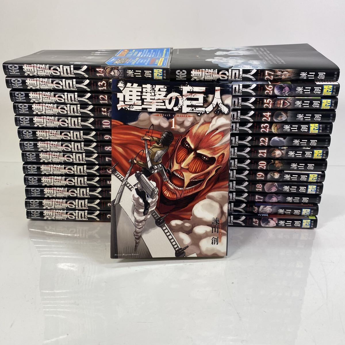 進撃の巨人 27巻セット 諌山創 講談社 マガジン まとめ 漫画 コミック 単行本 古本 現状品拍卖