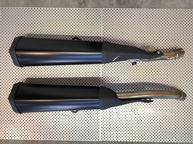 カワサキ ZX14R ノーマルサイレンサー ☆左右SET☆拍卖