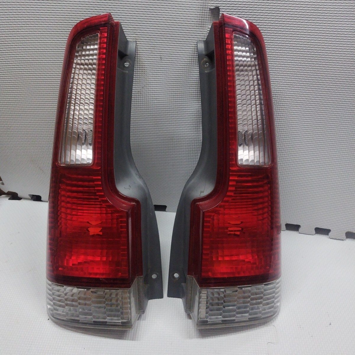 ライフ テールランプ 左右セット テールライト拍卖