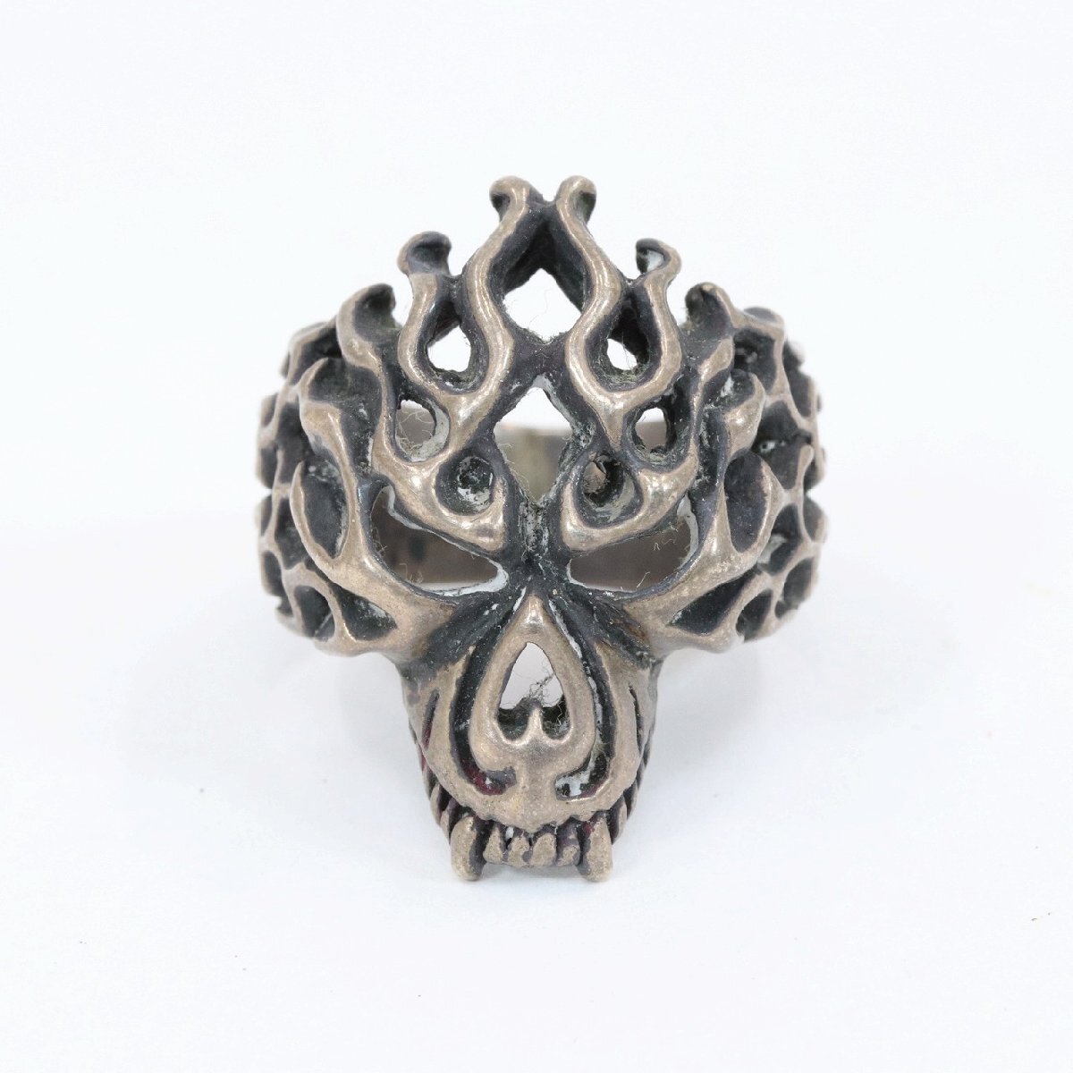 スカルリング 骸骨 炎デザイン メンズ 指輪 約19号 シルバー 925 フレイム 燻し加工 中古 / 11800 HMRE拍卖