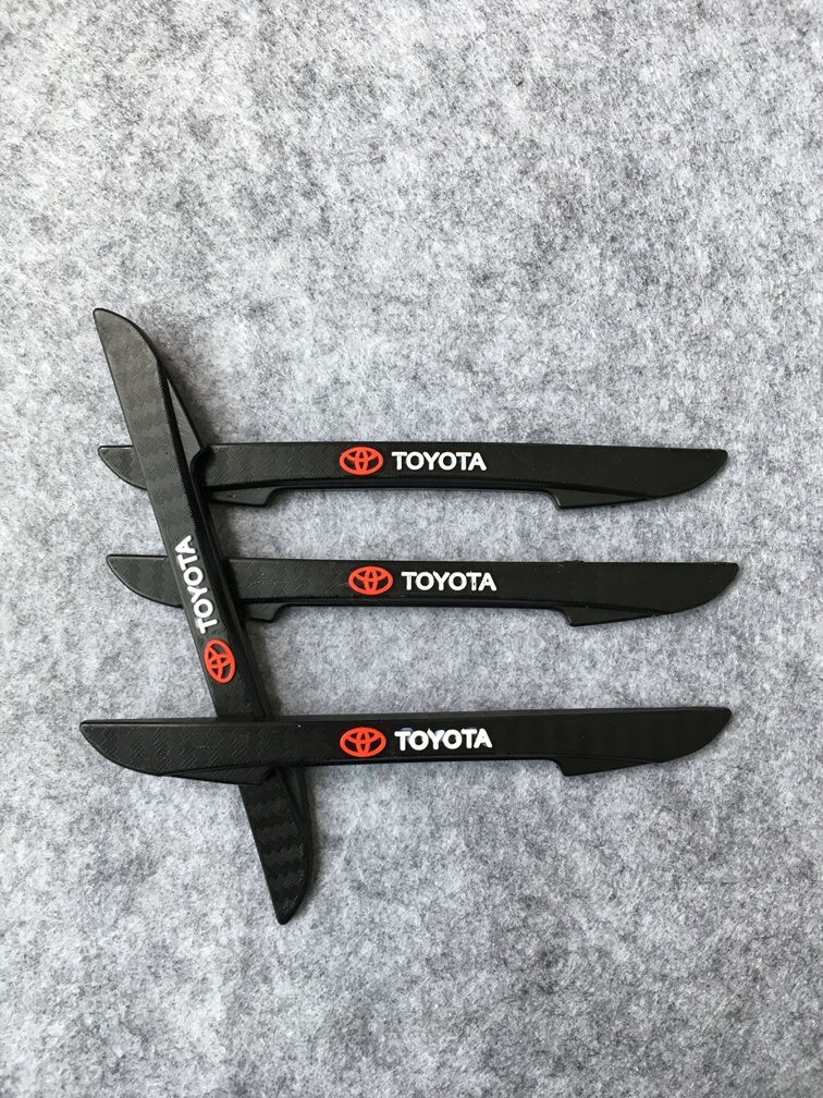 トヨタ TOYOTA サイドドアガード ドアトリム 4枚入れ サイドドアバンパー 保護ステッカー 傷防止 車用ドアガード 拍卖