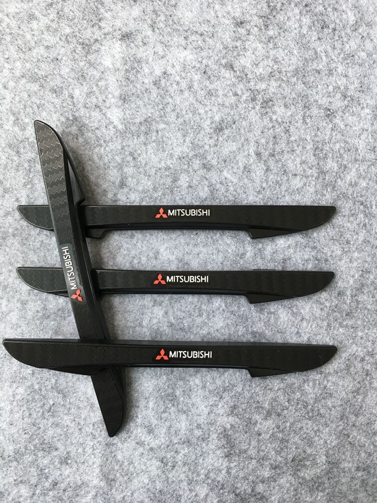 三菱 MITSUBISHI サイドドアガード ドアトリム 4枚入れ サイドドアバンパー 保護ステッカー 傷防止 車用ドアガード 拍卖