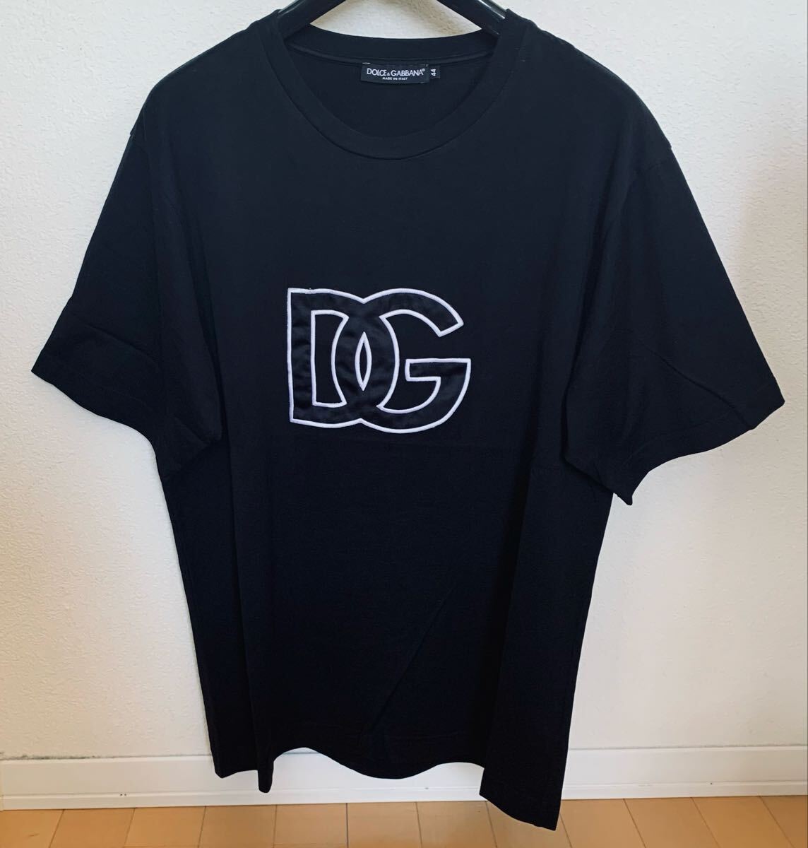 ドルチェ&ガッバーナ DG 黒 EMBROIDERY DGエンボスロゴ デザイン ジャージーコットン クルーネック Tシャツ 半袖 綺麗拍卖