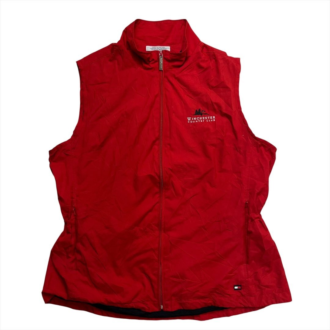 Vintage トミーヒルフィガー ゴルフ Winchester Country Club ロゴ ベスト レッド TOMMY HILFIGER 古着 レディース L ビンテージ拍卖
