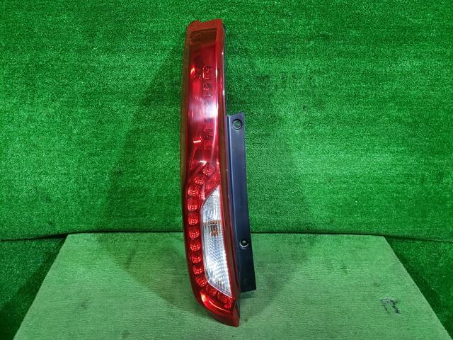 エクストレイル DBA-NT31 左テールライト 左テールランプ 20X 4WD MR20DE K51拍卖