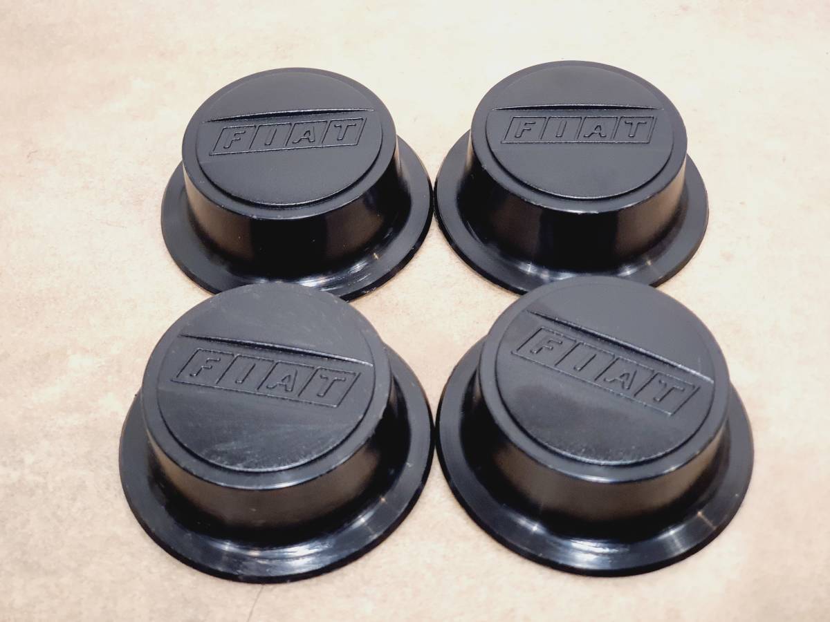 フィアット・500/パンダ/ウーノ/プント/リトモ /レガータ/フィオリーノ/ドブロ/クーボ/ムルティプラ ホイールセンターキャップ 4個セット拍卖