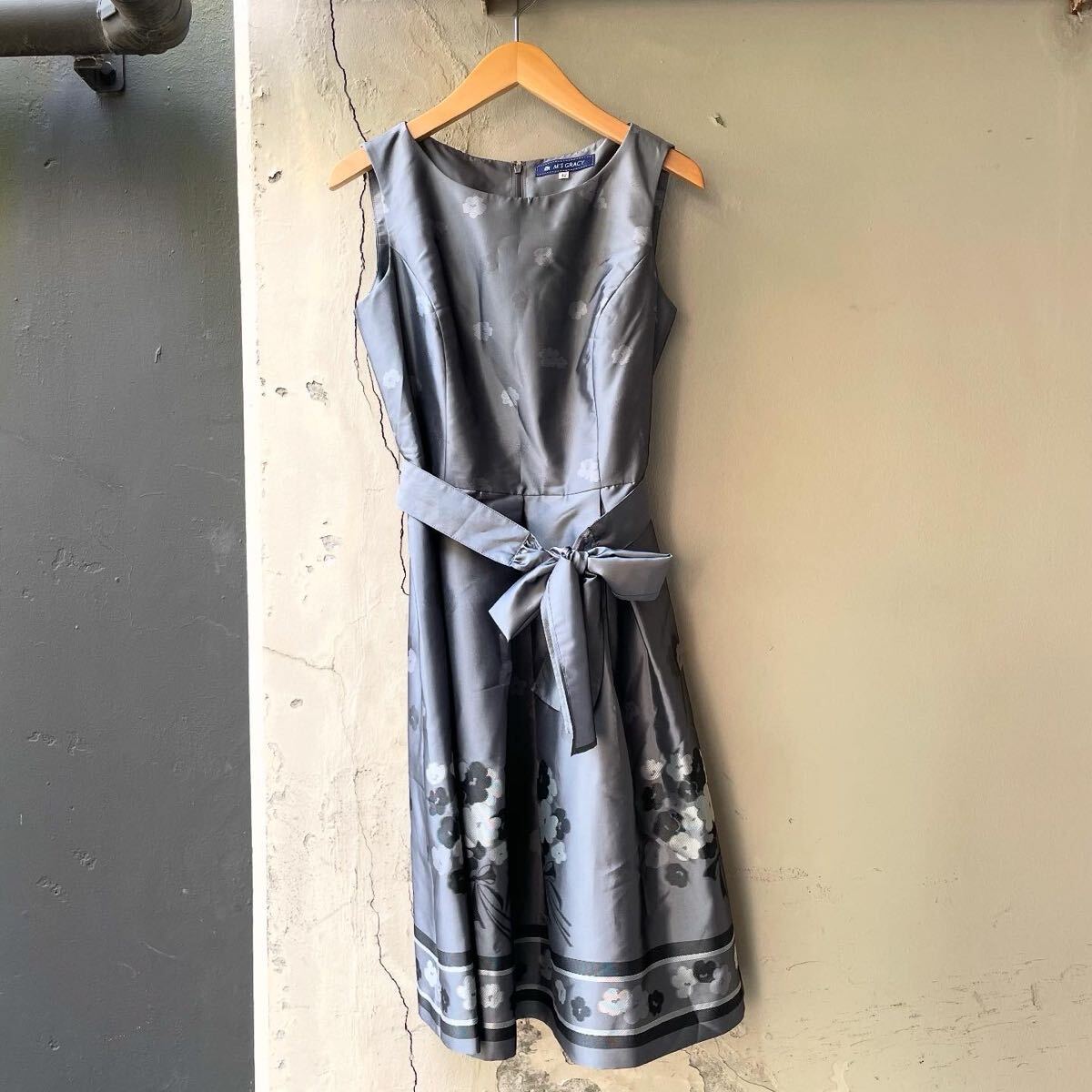 M'S GRACY エムズグレイシー ワンピース ノースリーブワンピース フォーマルドレス パーティードレス 花柄 シルバー ひざ丈 美品拍卖