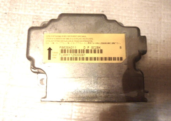 デリカD:5 CV1W エアバックコンピューター P8635A311 カーテンエアバック付車 SRSコンピューター 希少☆拍卖