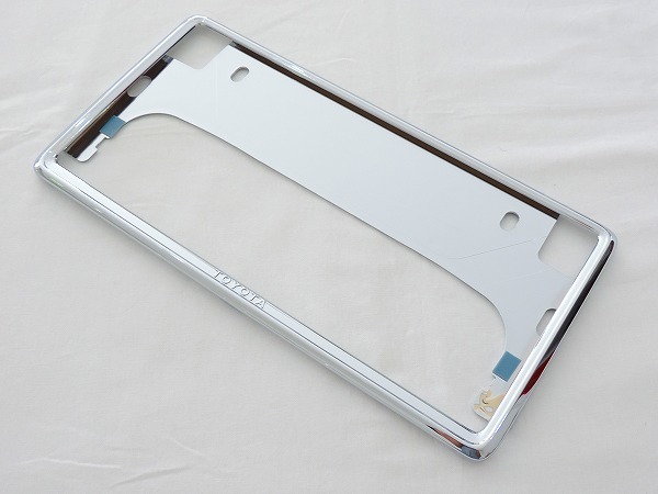 トヨタ純正 デラックス タイプ ナンバープレートリム ナンバーフレーム 1枚 TOYOTAロゴ入り シルバー メッキ拍卖