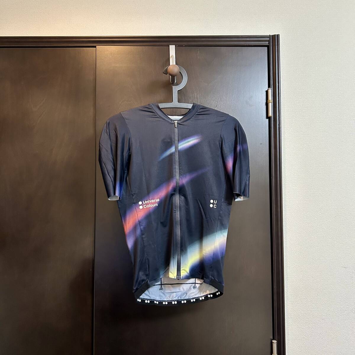 【中古美品】Universal Colours ショートスリーブジャージ 紺 Mサイズ拍卖