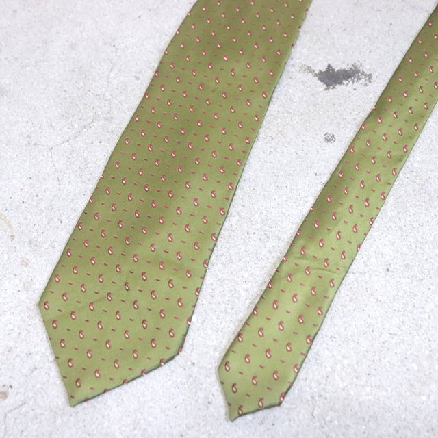 NT782 2000年代製 ERMENEGILDO ネクタイ■00s グリーン ペイズリー シルク 雑貨 小物 アンティーク 古着 激安 アメカジ ストリート拍卖