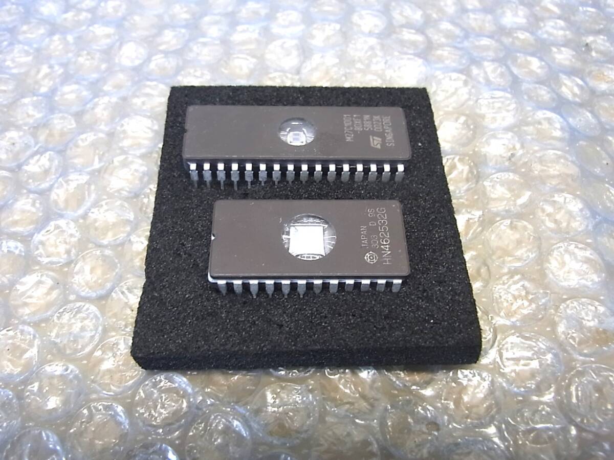 EPROM ST M27C1001-80XF1 + 日立 HN462532G の2個セット ☆67拍卖