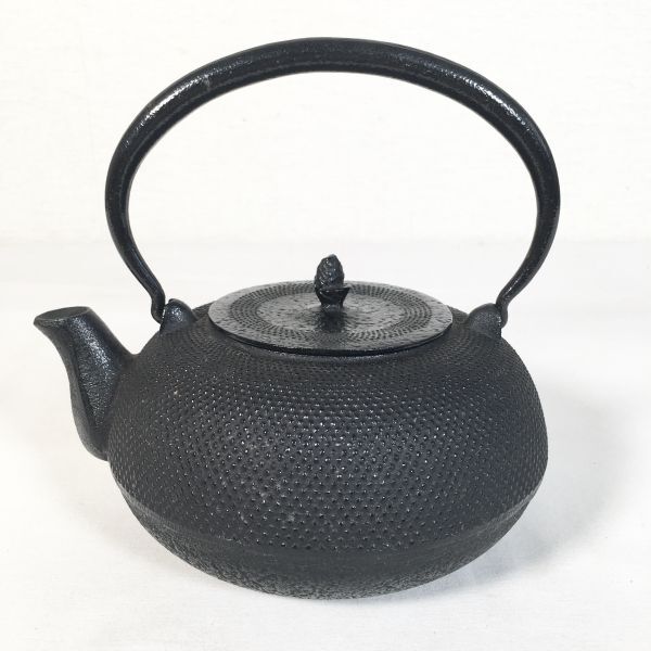 【状態良好】南部鉄器 霰 鉄瓶 茶道具 伝統工芸品拍卖