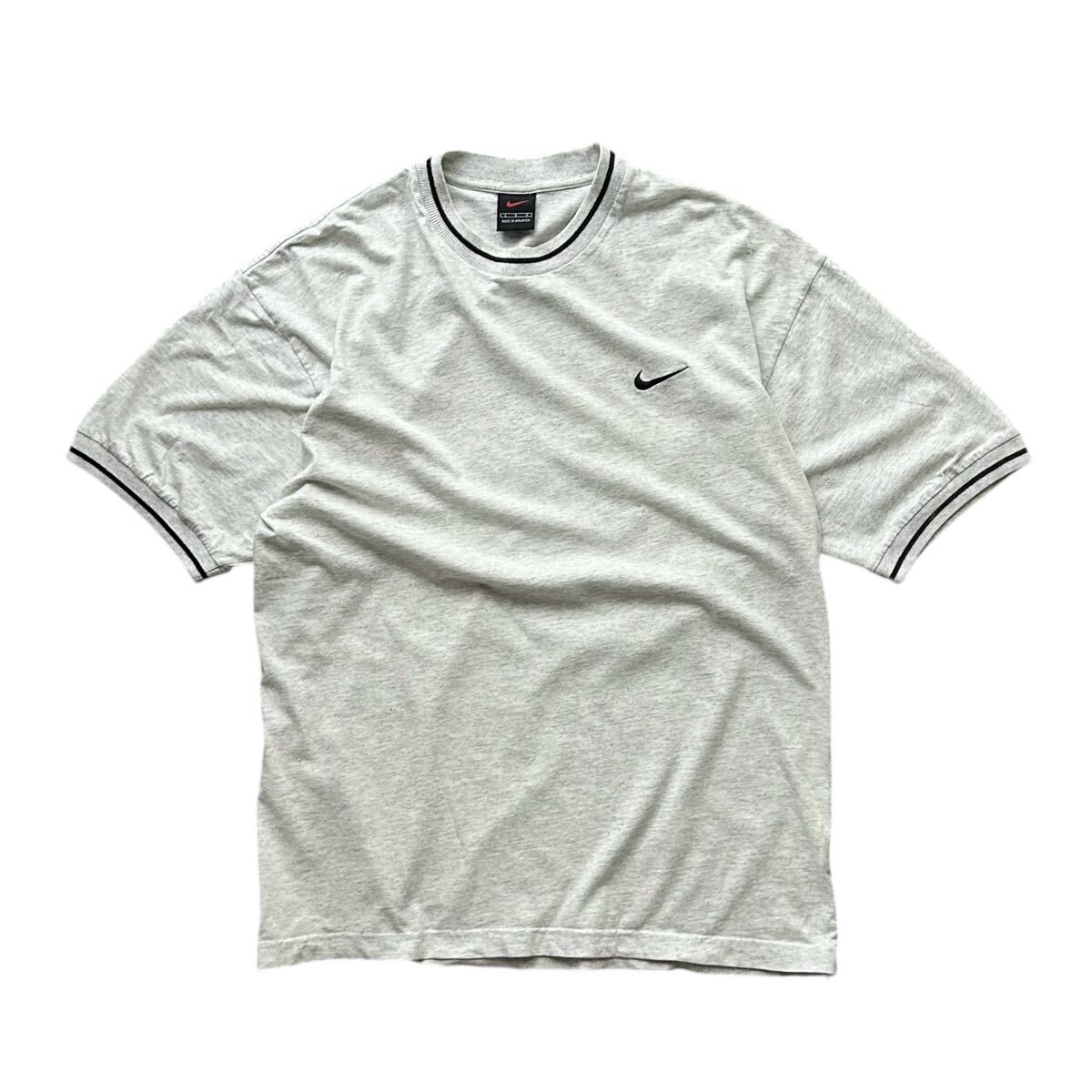 00’s NIKE ナイキ リンガー Tシャツ Lサイズ アッシュグレー スウォッシュ 刺繍 ブラック ロゴ リブ 半袖2000年代 カットソー拍卖