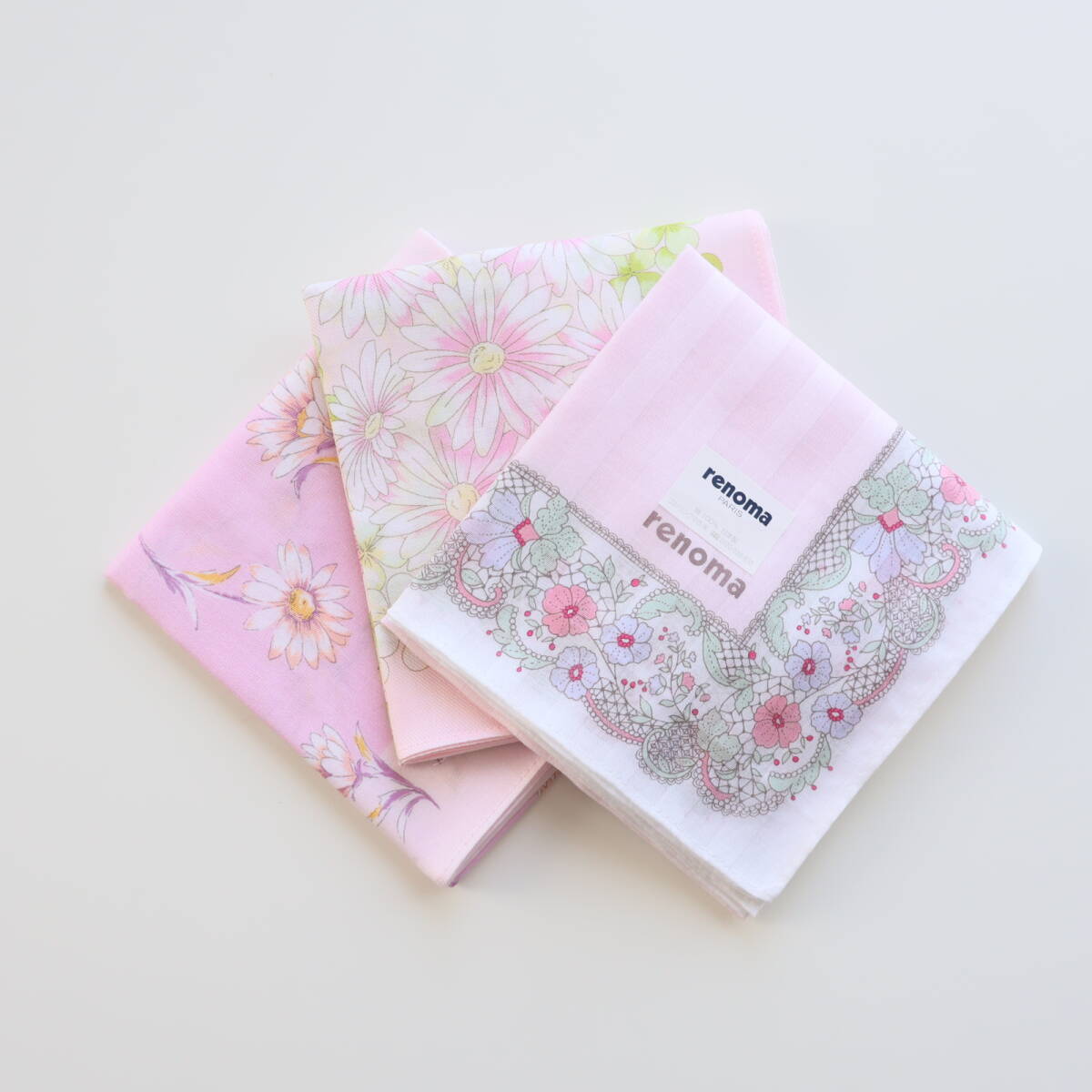 ■未使用 renoma PARIS レノマパリス ハンカチ 3枚 E■拍卖