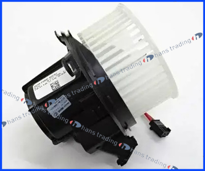 ※要在庫確認 ベンツ MAHLE製 Eクラス Eクラスクーペ W212 / S212 W207 エアコンブロアモーター 左ハンドル用 ブロワファン 2128200708拍卖