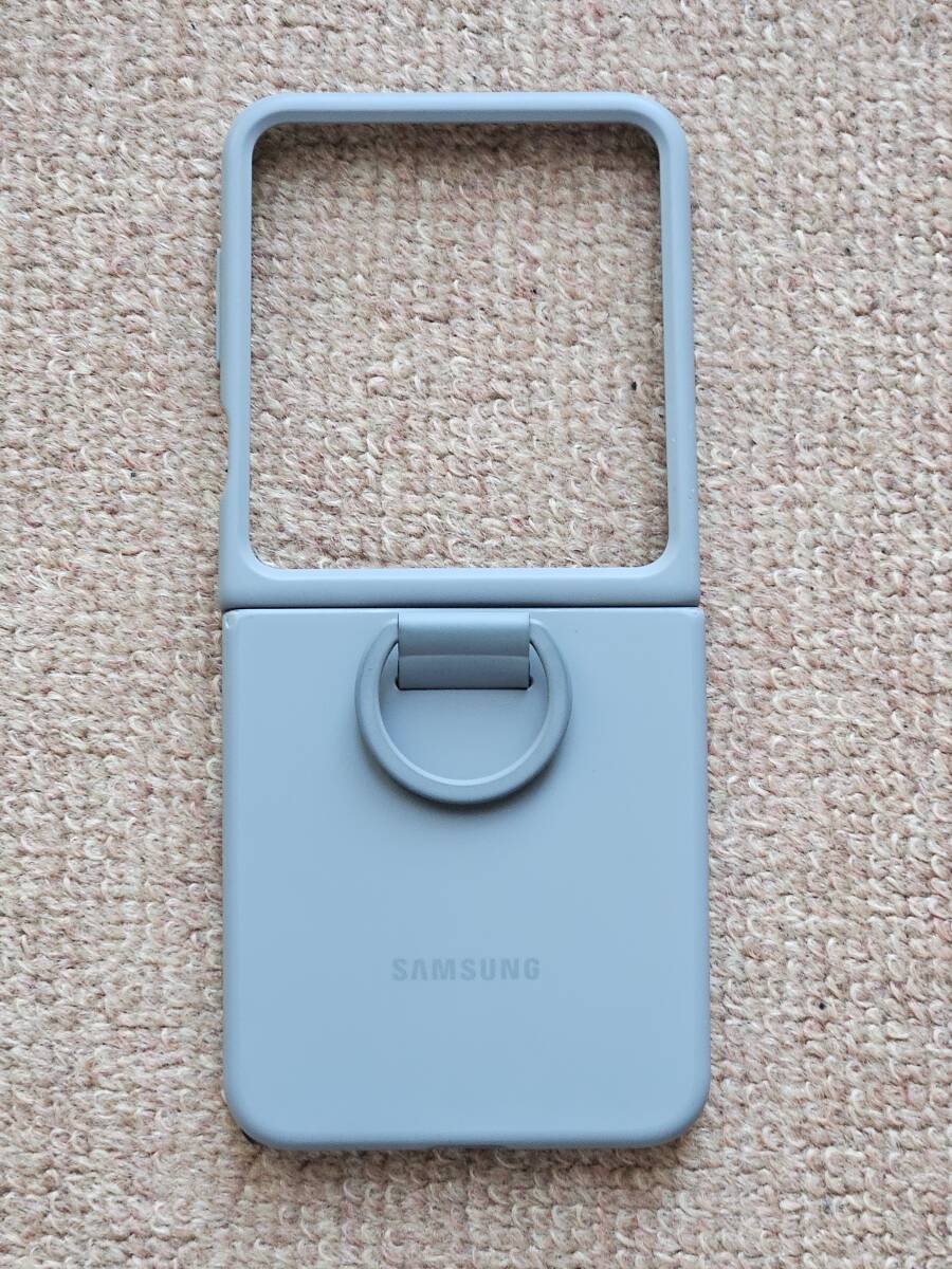 SAMSUNG Galaxy Z Flip 6 純正シリコンケース グレー EF-PF741 EF-PF741TJEGJP 美品 拍卖