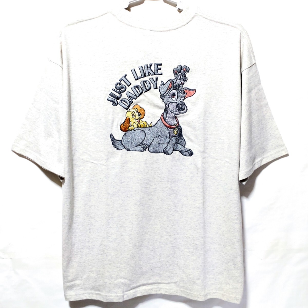 特価/未使用【サイズ=L】Disney/LADY&THE TRAMP/ディズニー/わんわん物語/メンズ/刺繍/半袖/Tシャツ/胸囲=96~104cm/light.杢gray拍卖