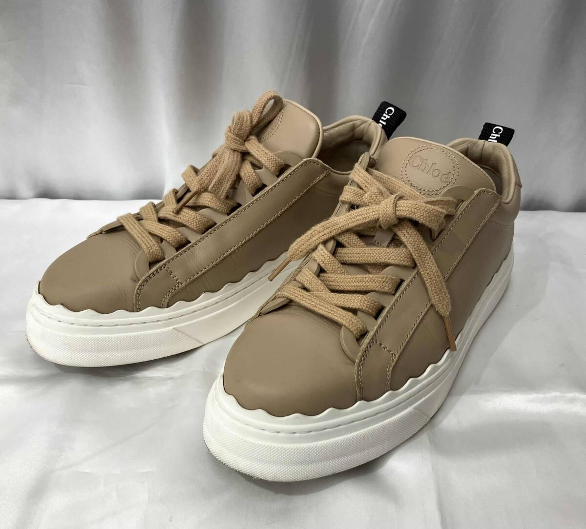 Chloe LAUREN ローレン スニーカー ローカットシューズ 37 ベージュ系拍卖
