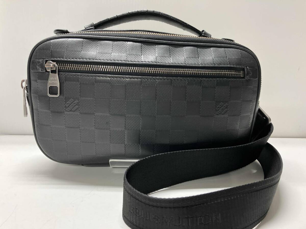 LOUIS VUITTON ダミエアンフィニ FO1182 アンブレール ボディバッグ クロスボディ拍卖