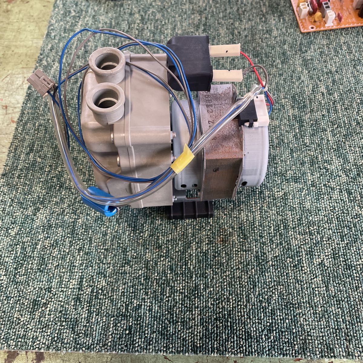 ジャンク ナショナル ヒートポンプ給湯機 HE-37K3Q ふろポンプ 動作不明 PY-66HJHUK2 エコキュート部品 循環ポンプ 在庫処分拍卖