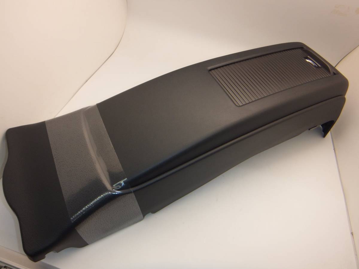 トヨタ レクサスRC300H に!リアコンソールBOX 黒 Fスポーツ拍卖