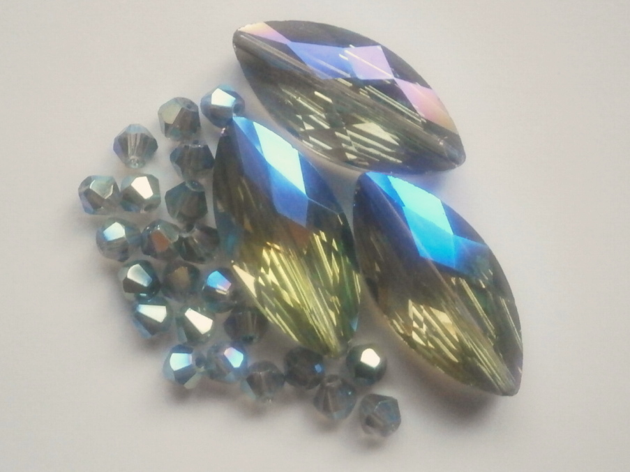 ガラスビーズ★なみだ型★モスグリーン系★D拍卖