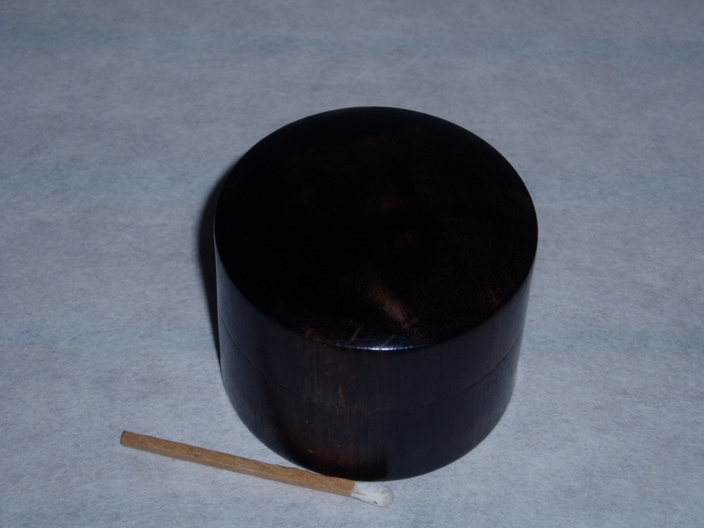 黒柿「筒型香合(小) no-40」磨き仕上げ拍卖