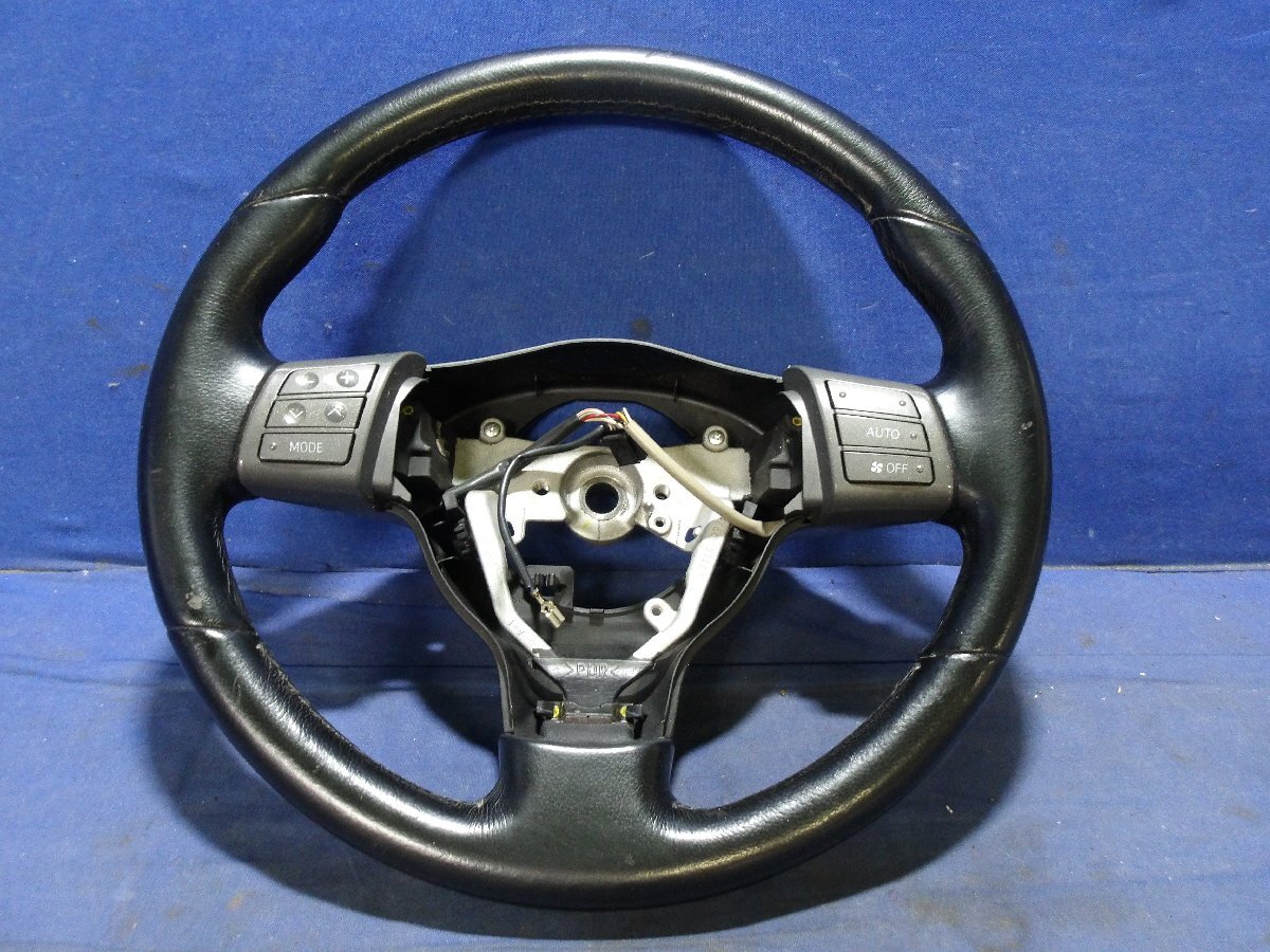 【ヤ①】ダイハツ ソニカ L415S/L405S ステアリング MOMO製 ステアリングスイッチ付 エアバック欠品 インフレーター/ホーンパッド無 レザー拍卖