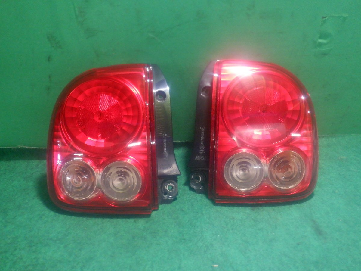 【D】スズキ アルトラパン HE22S 純正 テールランプ 左右 TOKAIDENSO 35603-85K0拍卖