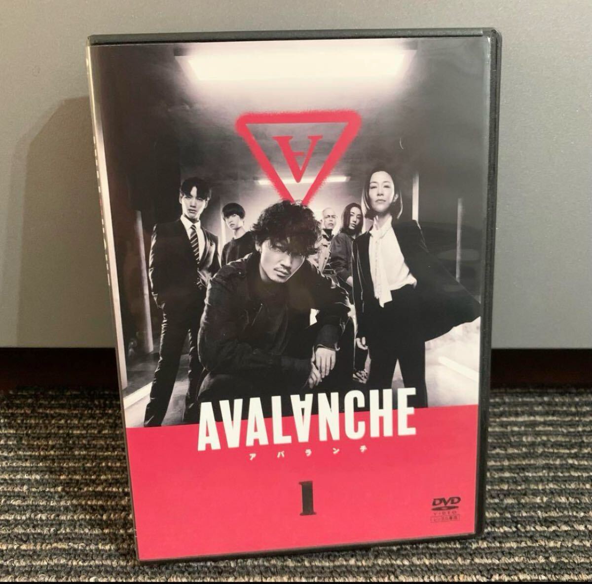 【新品ケース収納】 AVALANCHE アバランチ DVD 全5巻 全巻セット 綾野剛拍卖
