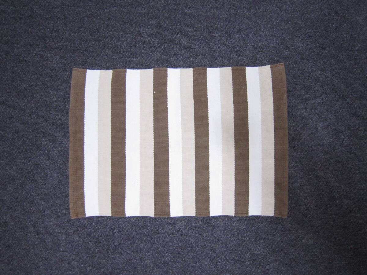 ラグマット 70 x 48cm 北欧風 ボーダー アースカラー ブラウン系 玄関 リビング ルーム マット [jwl拍卖
