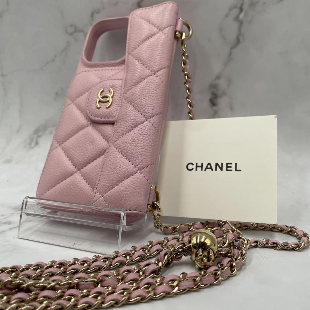 【希少 美品】 シャネル iPHONE15PRO マトラッセ キャビアスキン スマホ ショルダー フォンショルダー チェーンストラップ拍卖