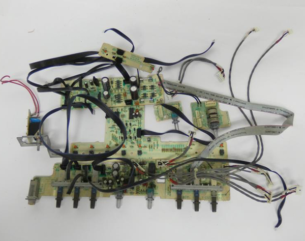 ■marantz マランツ プリメインアンプ PM-80 基板、スイッチ類 ソース切替、電源スイッチ、ボリューム、ヘッドホン端子拍卖