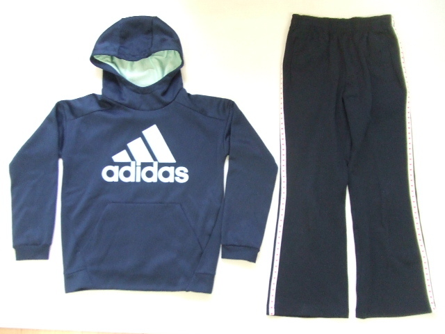 【お買得!】★スポーティコーデ上下セット★①adidas/アディダス/パーカー ②カロライン/ジャージパンツ 紺系 140サイズ拍卖