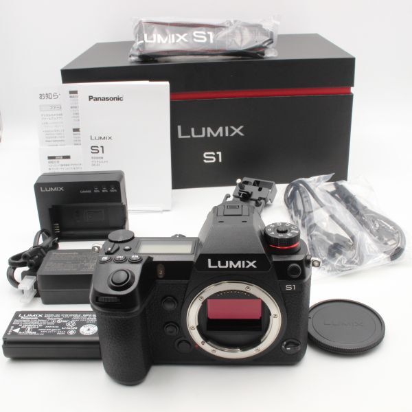 ショット数1926 【新品同様】 Panasonic パナソニック Lumix DC-S1 ボディ ルミックス Lマウントシステム用 元箱 付属品 付き 76006拍卖