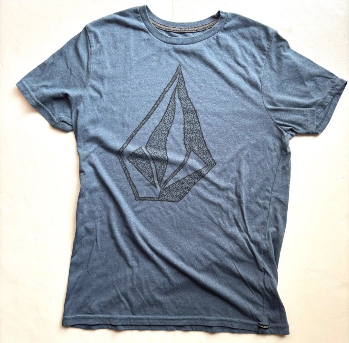 volcom ボルコム Tシャツ メキシコ製 古着 S ブルー ロゴ プリント トップス 半袖 Tシャツ拍卖