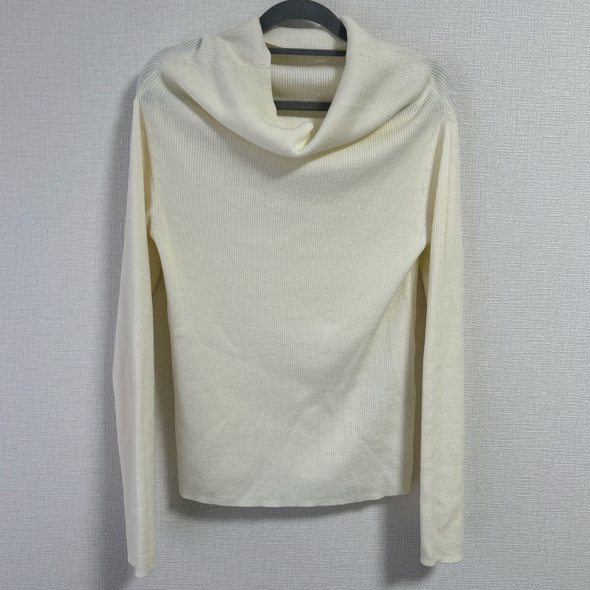 Mila Owenリブ編みカシュクールネック長袖トップス スプリングニット0 ルーズ タートル オフショルダー 細リブ フィット シンプル 薄手拍卖