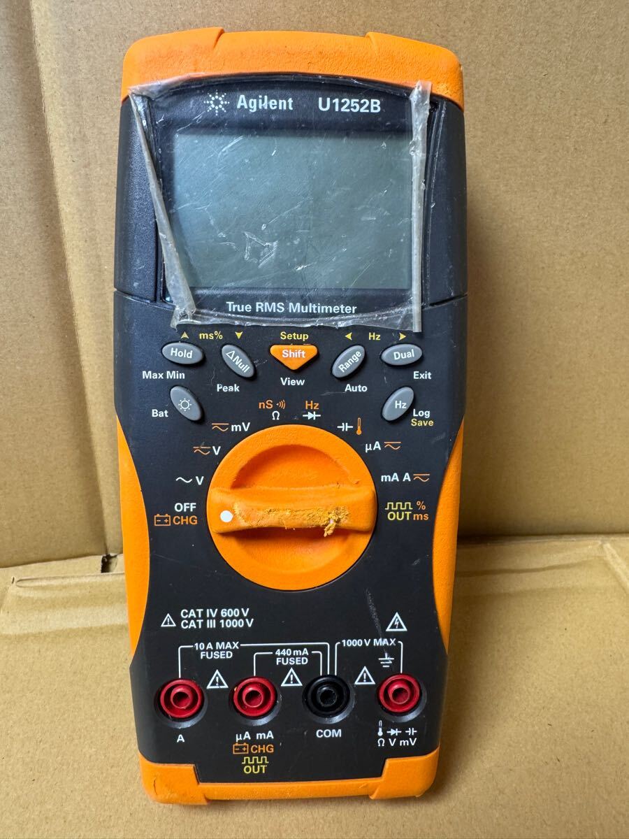 Agilent U1252B 電池の蓋は欠品、通電のみ、その他未確認現状品ジャンク品部品取り完全ジャンク品かもしれませんが!返品不可!拍卖