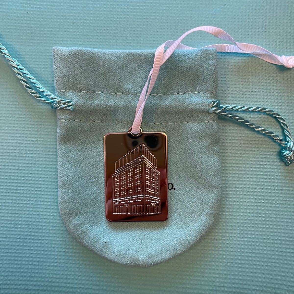 新品未使用 ティファニー ニューヨーク本店 ザ・ランドマーク限定チャーム 巾着 TIFFANY キーホルダー 非売品 ノベルティ拍卖