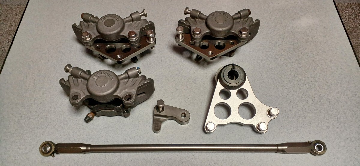 Z1000R APレーシング 前後ブレーキキャリパーキット STDローター対応 ボルトオン 即日発送可能 ローソン ロッキード Z1000J拍卖