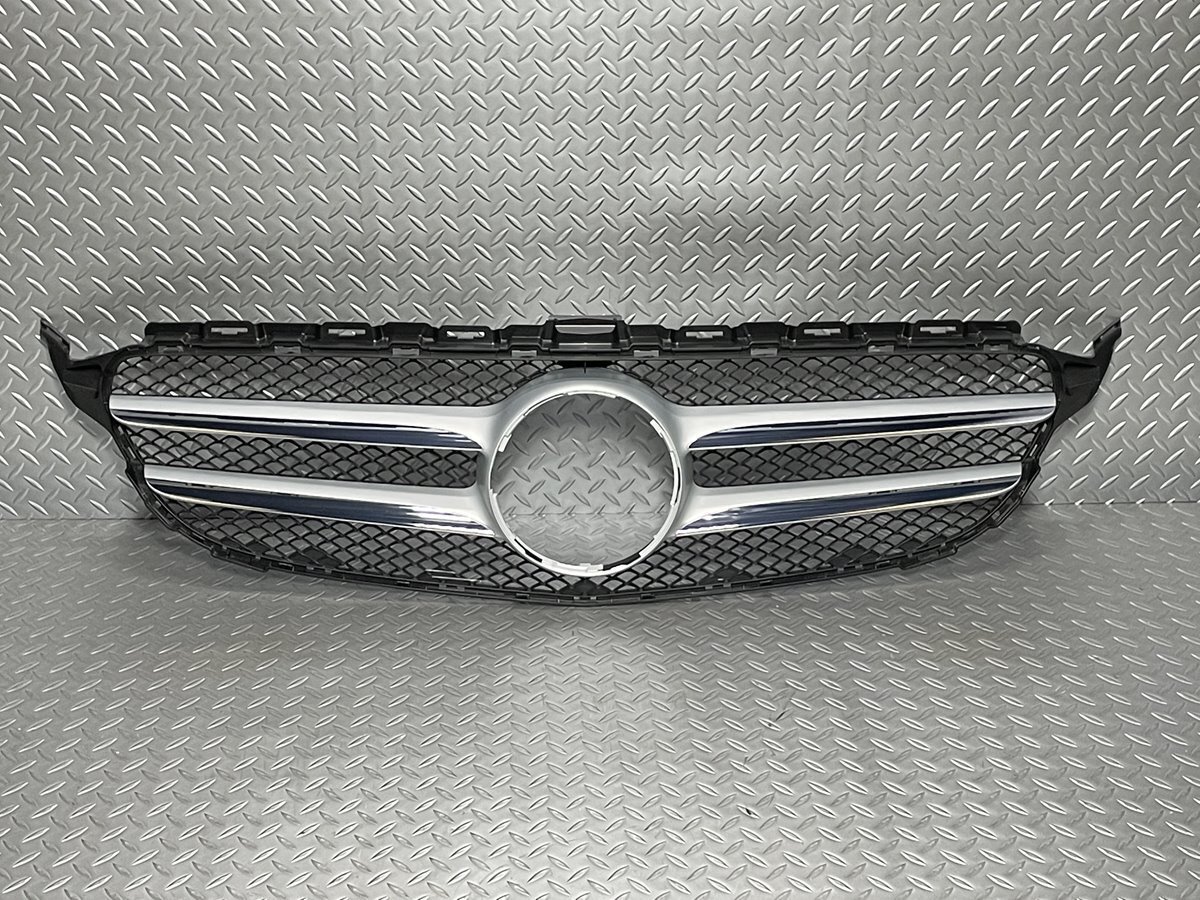 W205 ベンツ Cクラス 純正 グリル 品番A-205-880-07-83 メルセデス (23050091)拍卖