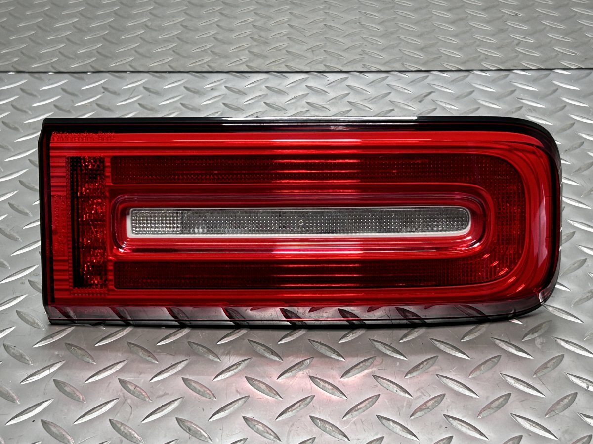 【美品】W463A ベンツ Gクラス 純正テールランプ(左右共通) 品番A4639068100 テールライト テールレンズ ゲレンデ メルセデス (24010142)拍卖