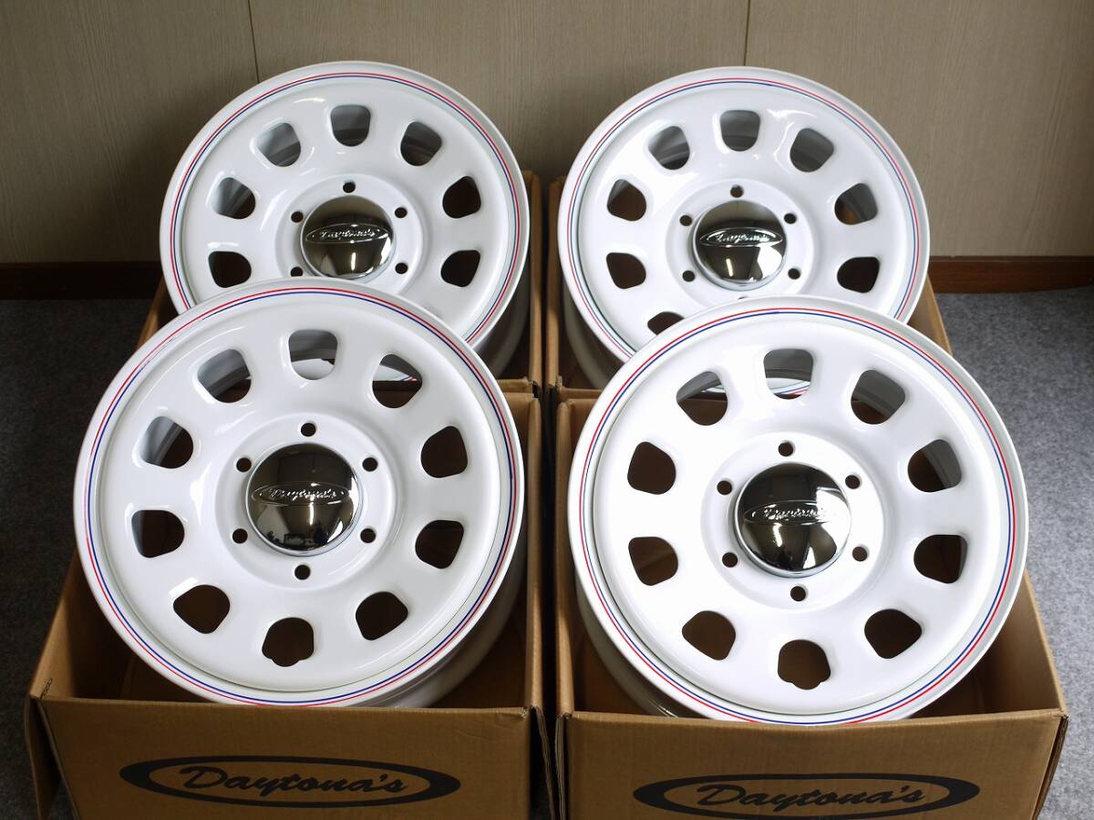 デイトナ 15-6.5J 139.7 6H ホワイト 4本セット ハイエース200系専用 アウトレット特価 (W2473+S)拍卖