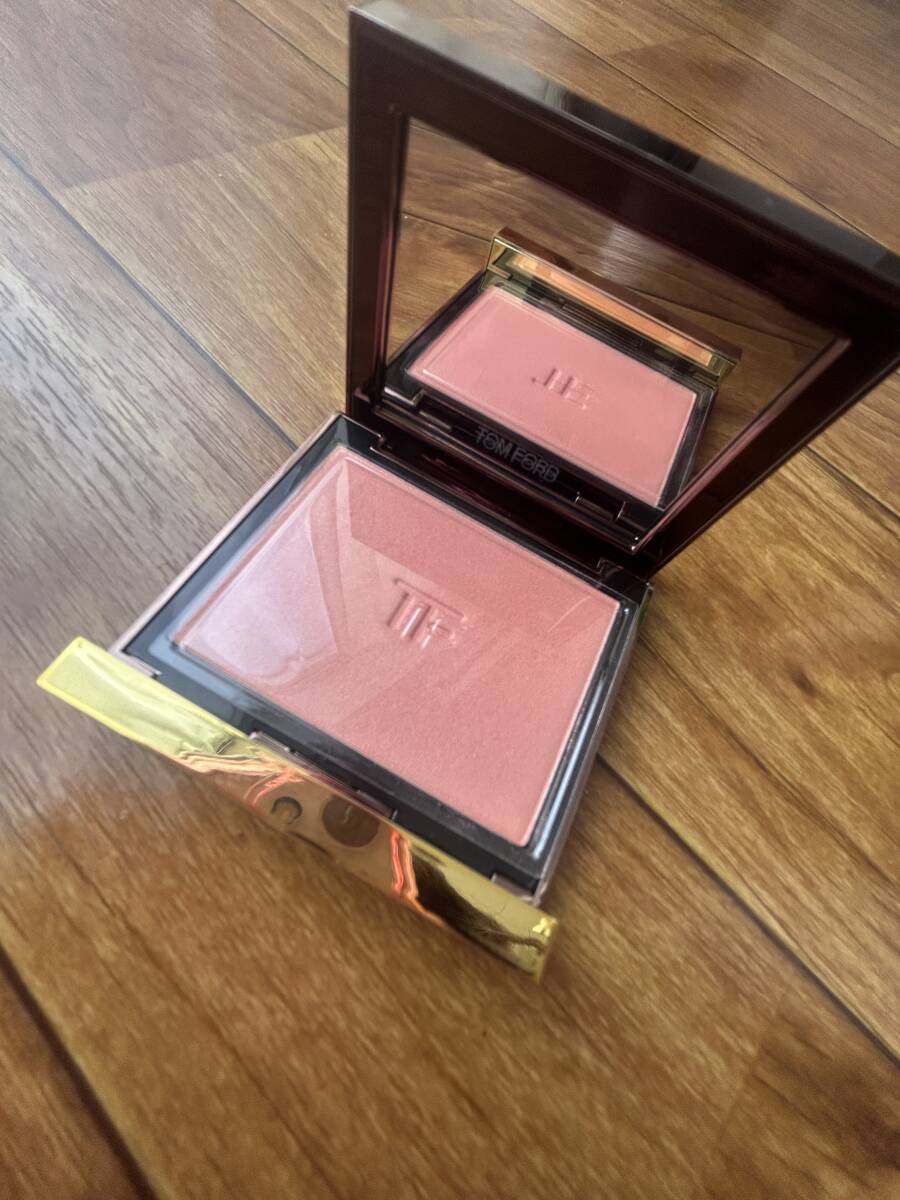 TOM FORD★トムフォードビューティー☆彡チーク☆01 FRANTIC PINK☆未使用*新品拍卖