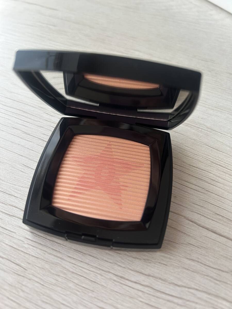 CHANEL☆彡ブラッシュ コメット ペッシュ コスミック♪チークカラー☆新品・未使用拍卖
