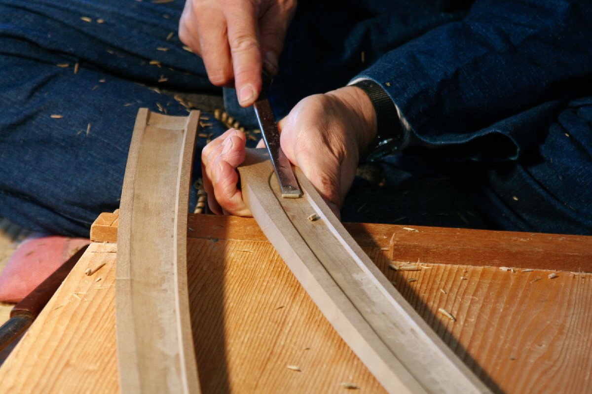 日本刀修理相談窓口 (お電話,Eメール,ラインなど)研ぎ,ハバキ,鞘修理,鞘製作,柄巻き,塗(画像判断仮見積もり可)拍卖