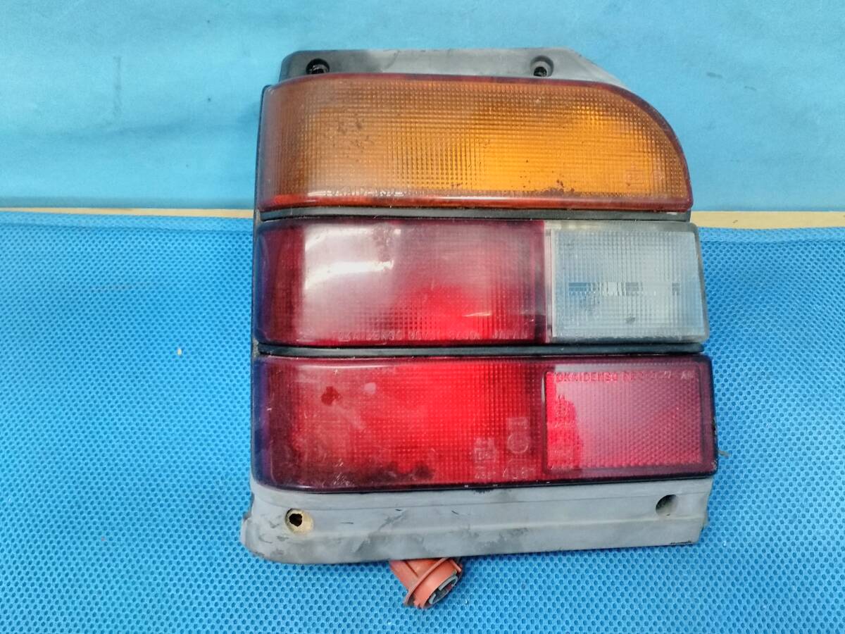 売り切り!! 当時もの SUZUKI スズキ アルト M-CA71V 左テ-ルランプ ① 東海デンソー35701-3400拍卖